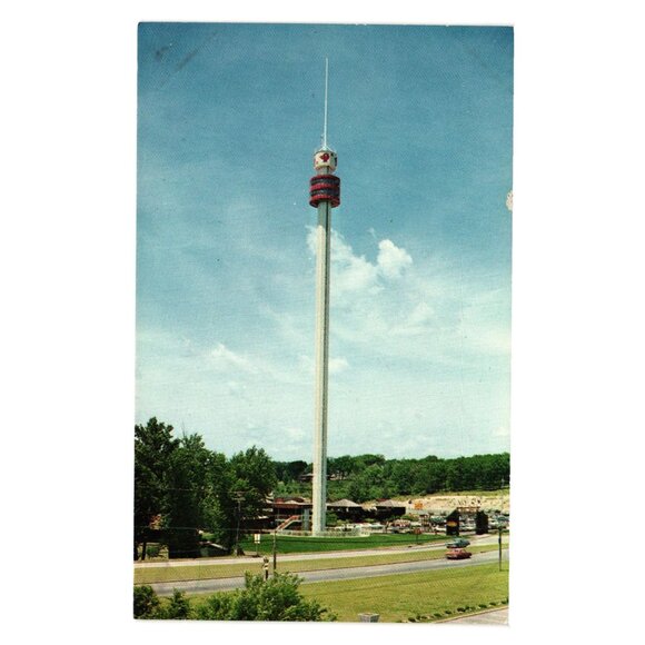 Fort Dells Totem Tower Wisconsin Dells Postcard Vintage Scenic Attraction Photo - Picture 1 of 2